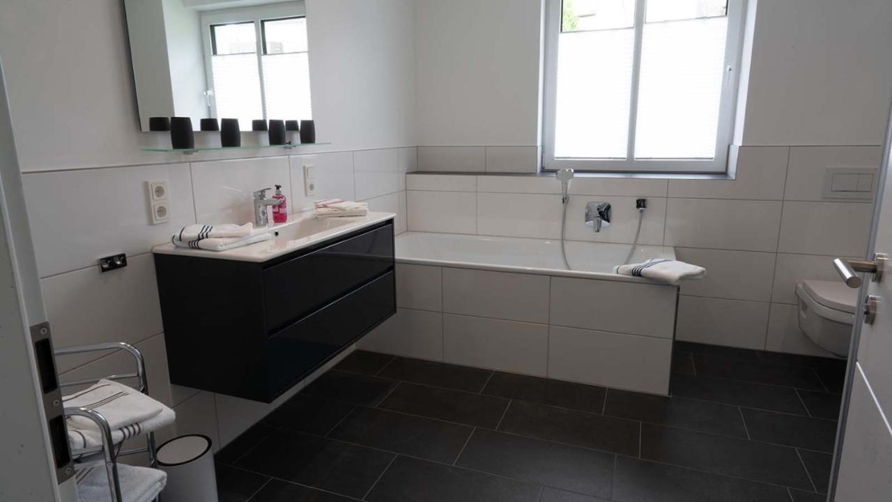 Neu Mont Royal Suiten 2 Bis 4 Personen Traben-Trarbach Kültér fotó